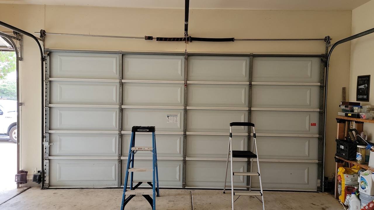 garage door winter repair